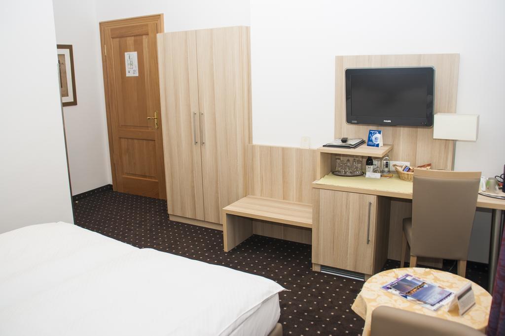 Hotel Haus Berlin บอนน์ ห้อง รูปภาพ